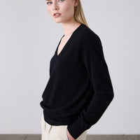 Amy Cashmere V-Neck - Black