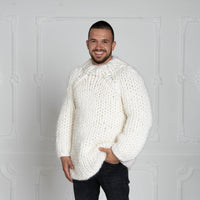 2.5 kg Chunky Knit Sweater – Super Bulky Giant Merino Wool Jumper T620M