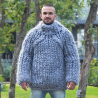 Fluffy 40-Strand Mohair Sweater – Extra Thick Hand-Knitted Gray Pullover T880M