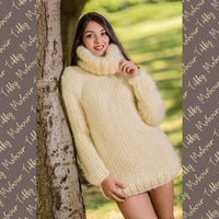 8-Strand Thick Mohair Sweater – Hand-Knitted Fluffy Oversized Turtleneck Pullover T330