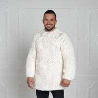 2.5 kg Chunky Knit Sweater – Super Bulky Giant Merino Wool Jumper T620M