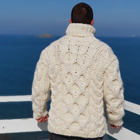 Hand-Knitted Cream Wool Sweater – Chunky Cable Knit Oversized Pullover T657M