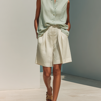 Women’s Mint Green Sleeveless Stand-Collar Linen Shirt & Beige Pleated Wide-Leg Shorts Two-Piece Set MDZ2848D9T