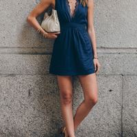 Women's Retro Blue Cotton Linen Patchwork Lace Deep V Pleated Sleeveless Short Dress MDZ2868D6GMJ