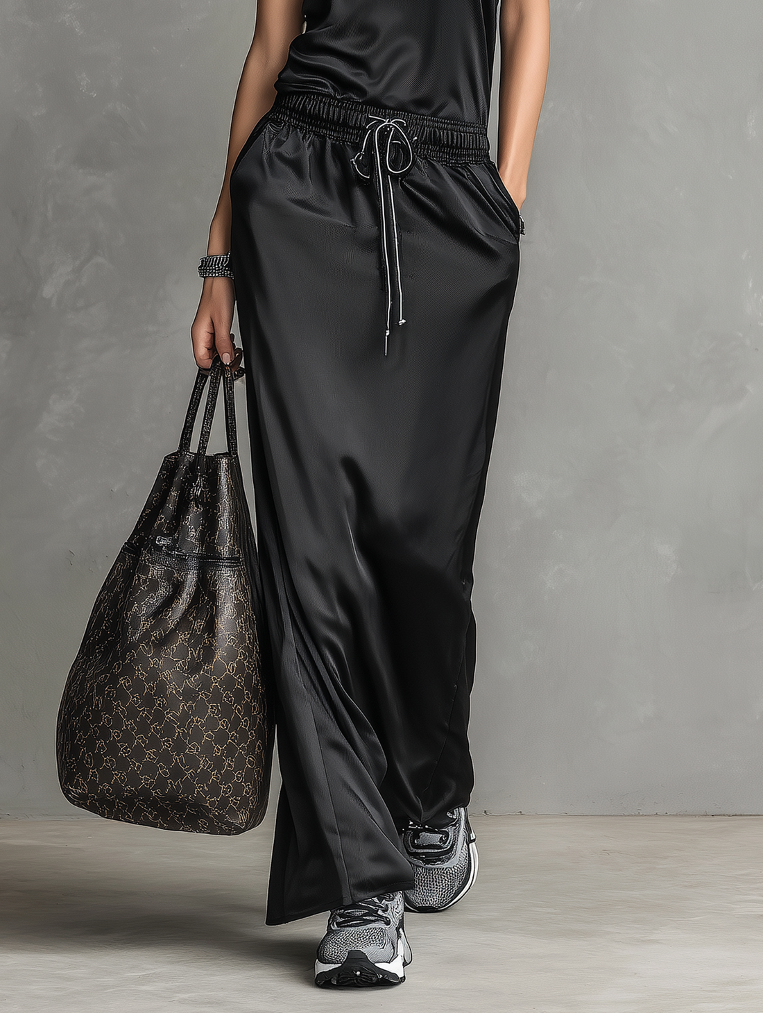 Women's Minimalist Satin Crew Neck Sleeveless Drawstring Maxi Dress MDZ2995D5Y