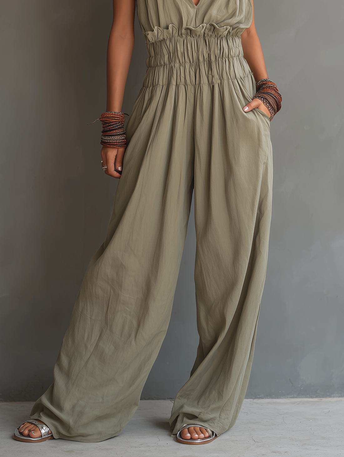 Women's Minimalist Halter-Neck V-Neck Sleeveless Waist-Cinching Jumpsuit MDZ2904D2Y