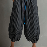 Women's Minimalist Striped Color-Block Jumpsuit — Spaghetti Strap, Square Neck, Drawstring, And Balloon Pants MDZ2991D2Y