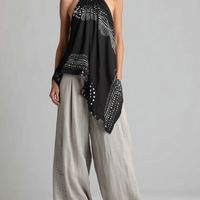 Women's Casual Set: Black Printed Woven Halter-Neck Sleeveless Top Paired With Grey Cotton-Linen Trousers MDZ2987D4LXY