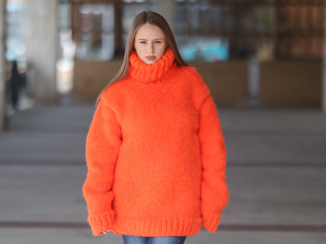 Neon Orange Alpaca Sweater, 15 Strand Knit, Soft Fluffy Texture, Chunky Turtleneck Fit T2215
