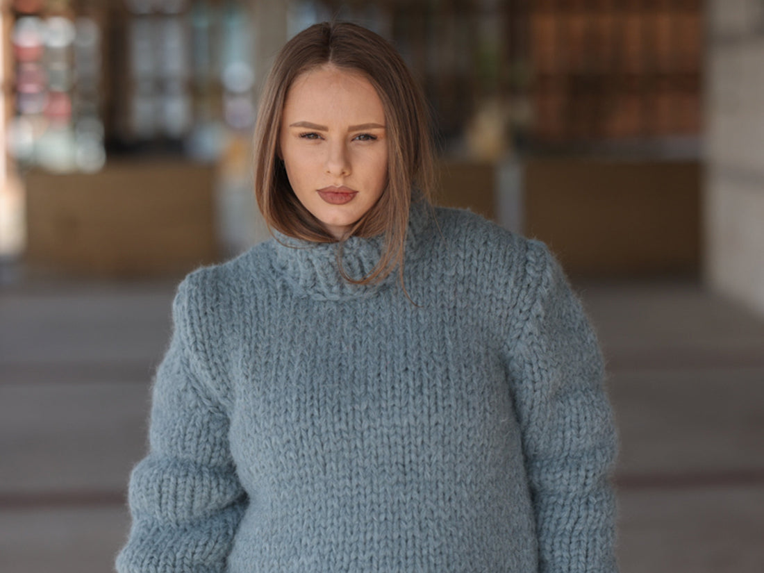 One available in size 6XL, Suri Alpaca Sweater, Chunky Knit, Hand Knitted Crewneck  T2217