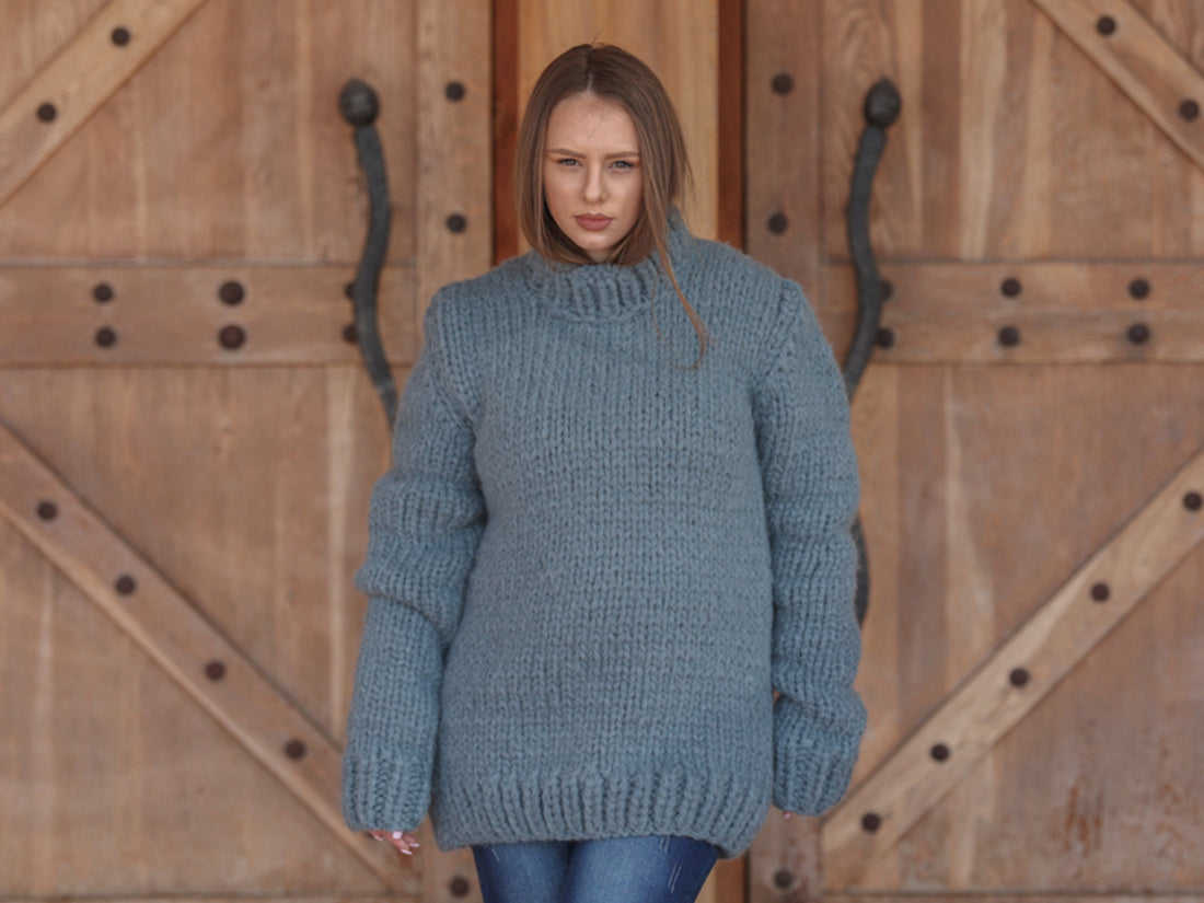 One available in size 6XL, Suri Alpaca Sweater, Chunky Knit, Hand Knitted Crewneck  T2217
