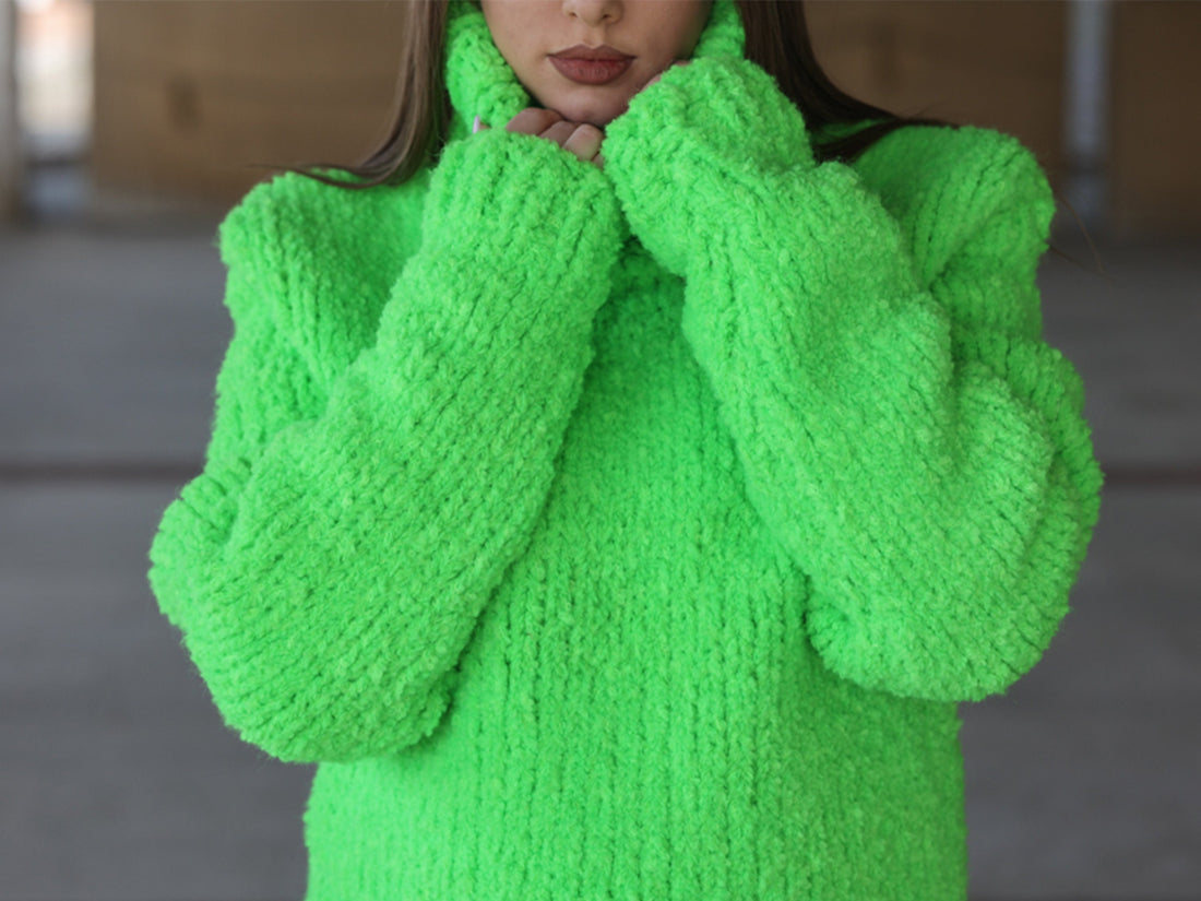 One available in size 4XL, Neon Green Chunky Sweater, Boucle Alpaca Wool Blend T2213