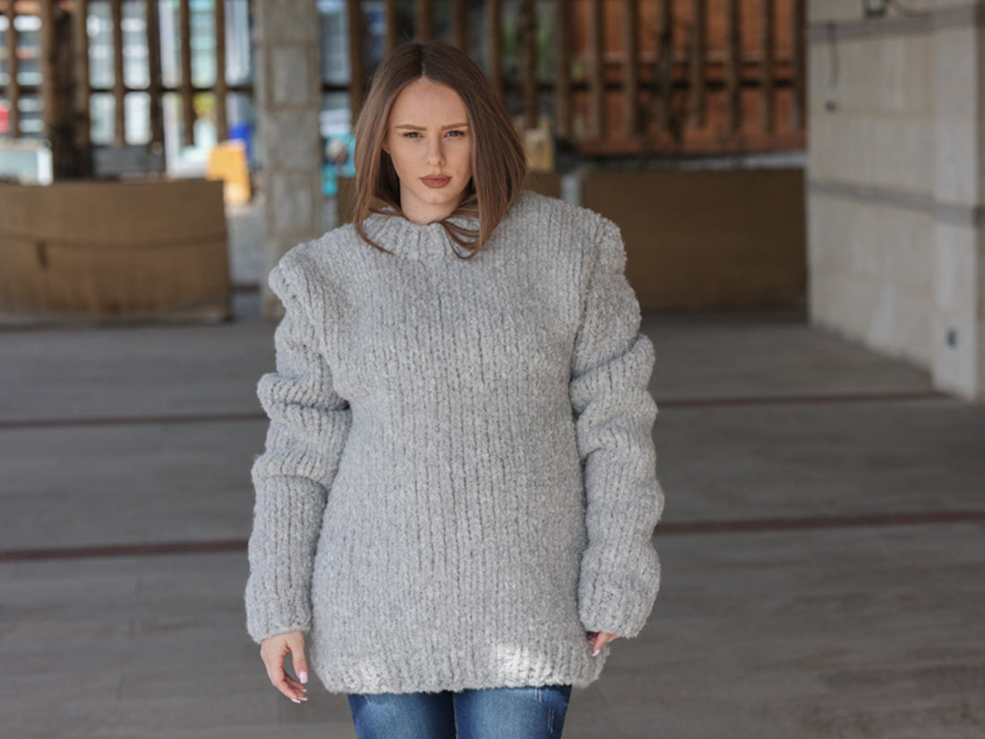 Alpaca Wool Sweater, Hand Knit Boucle Knit, Chunky Crewneck, Grey Relaxed Fit T2211