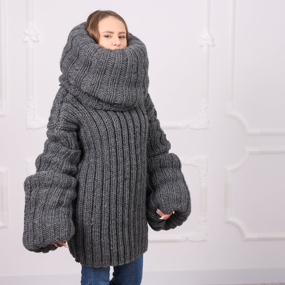 30-Strand Chunky Wool Sweater – Hand-Knitted Oversized Pullover in 100% Soft Wool T1304 (Copy)