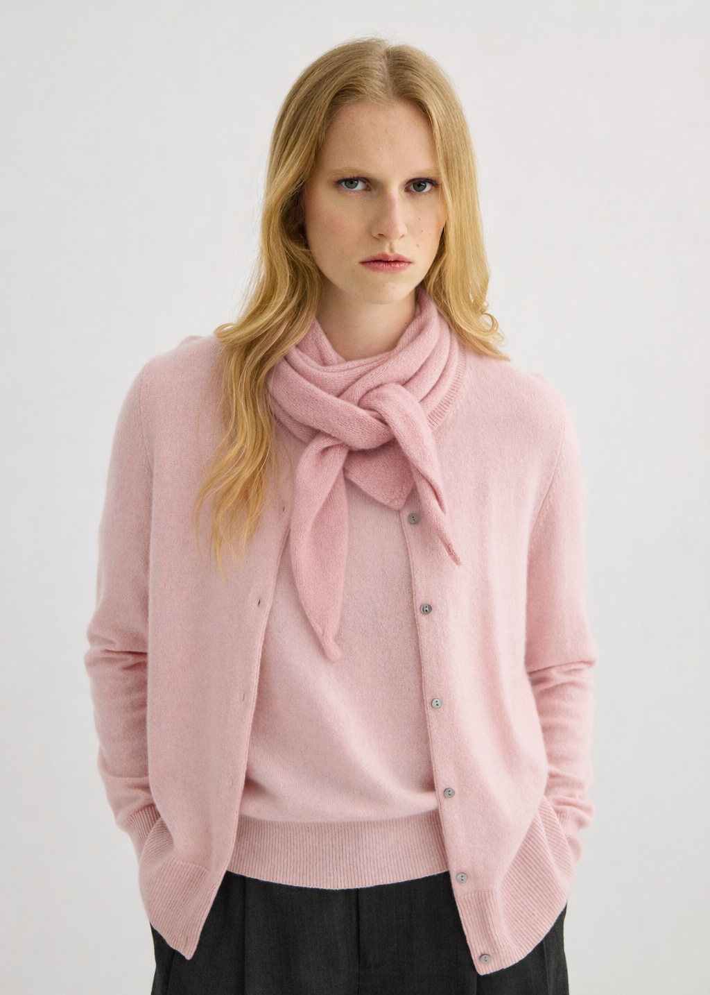 Cashmere Triangle Scarf - Blush Pink