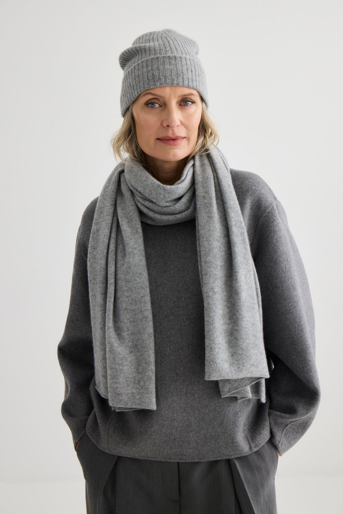 Cashmere Beanie - Grey Marle