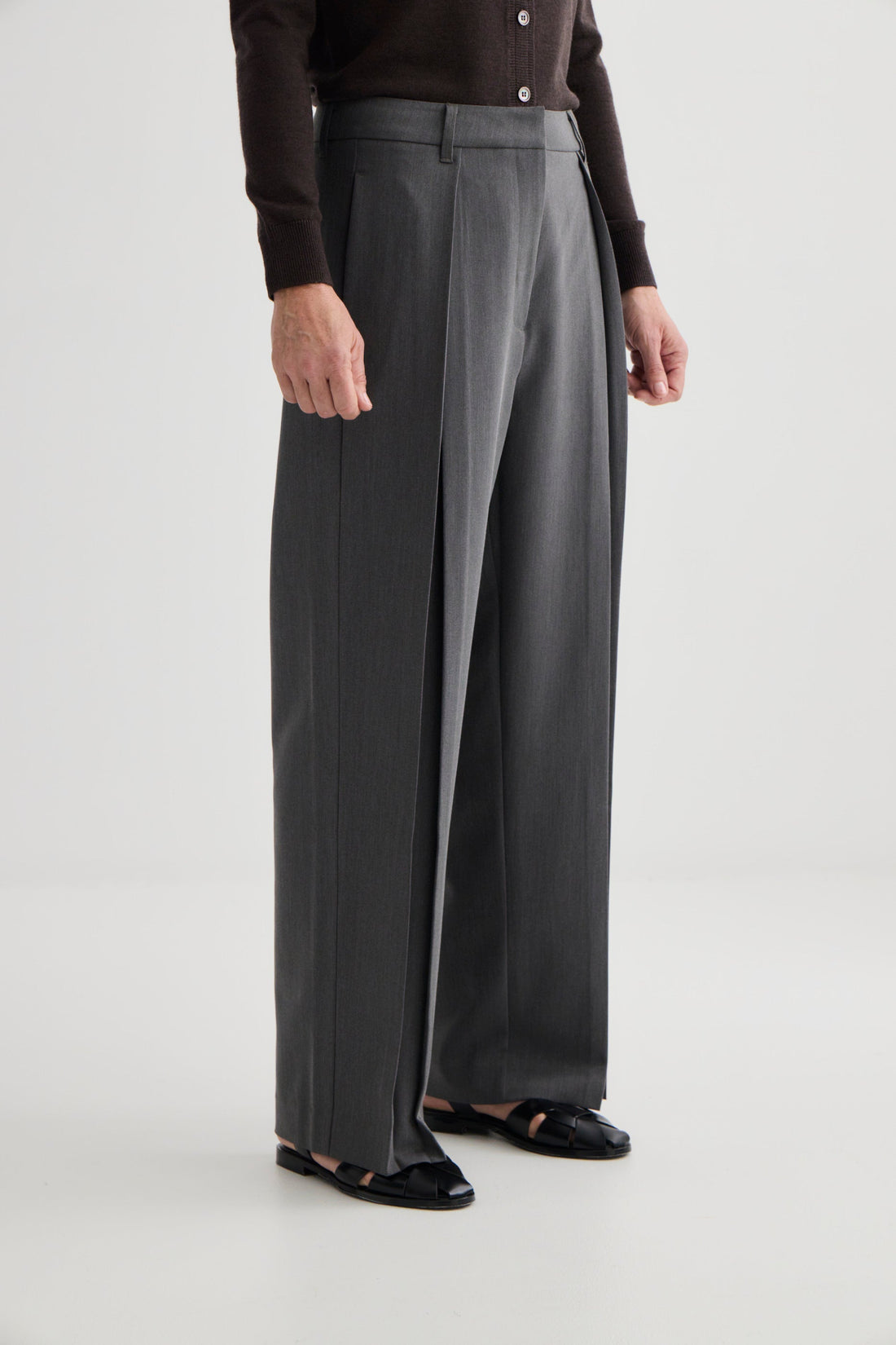 Invert Pleat Trouser - Pewter