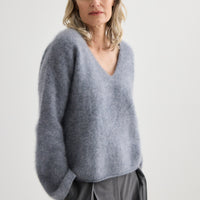 Brushed Cashmere V-Neck - Flannel