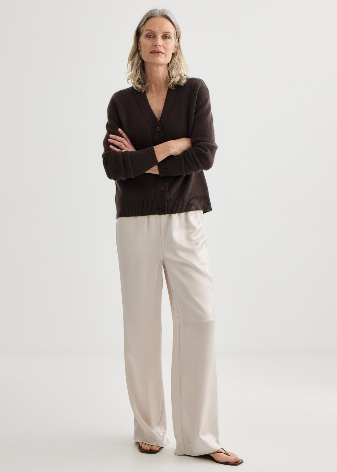 Cashmere V-Neck Cardigan - Bitter Chocolate