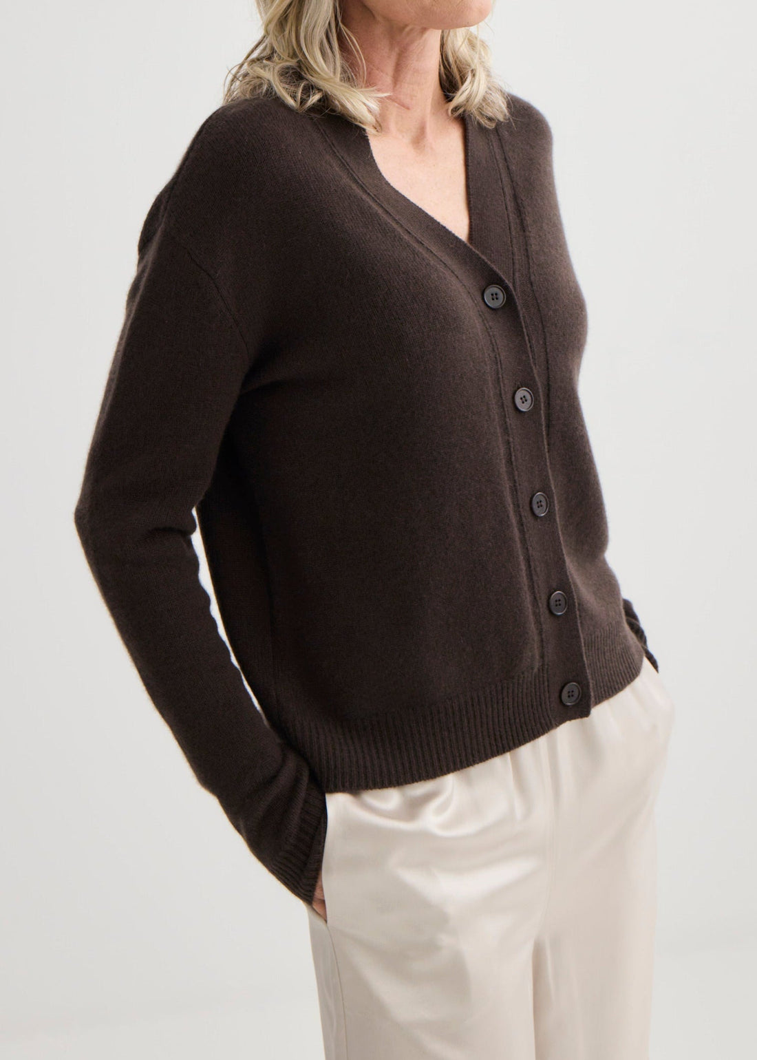 Cashmere V-Neck Cardigan - Bitter Chocolate