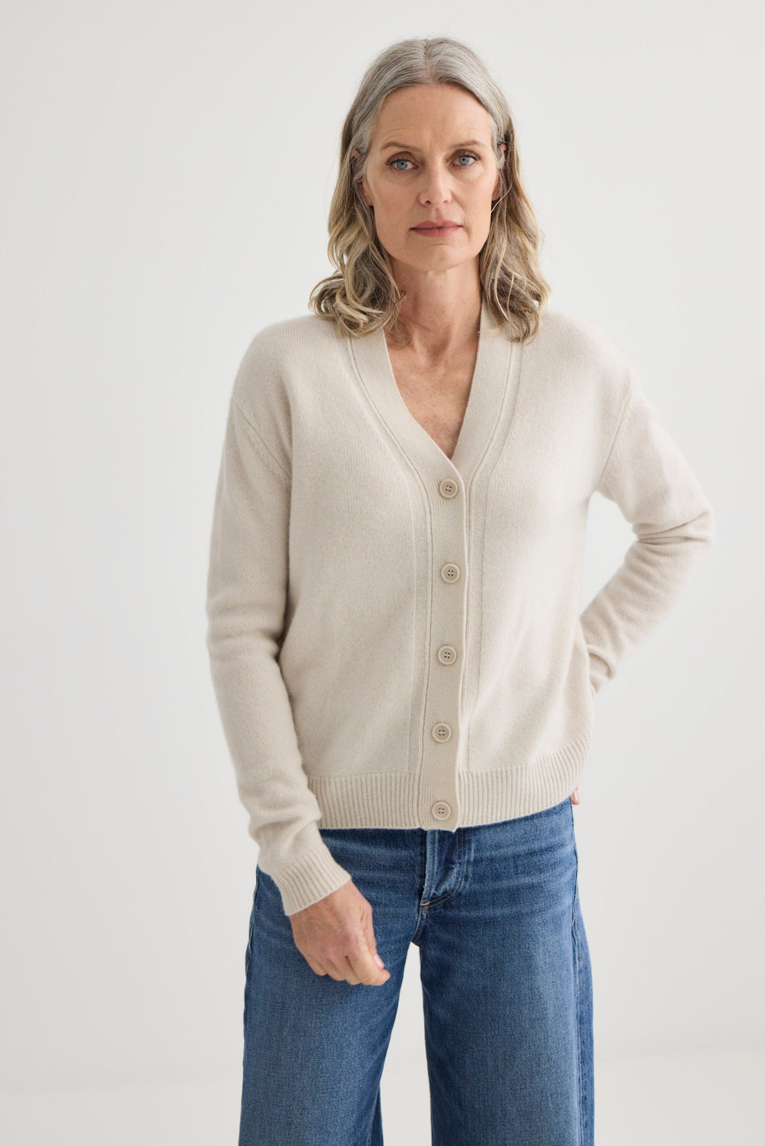 Cashmere V-Neck Cardigan - Oyster