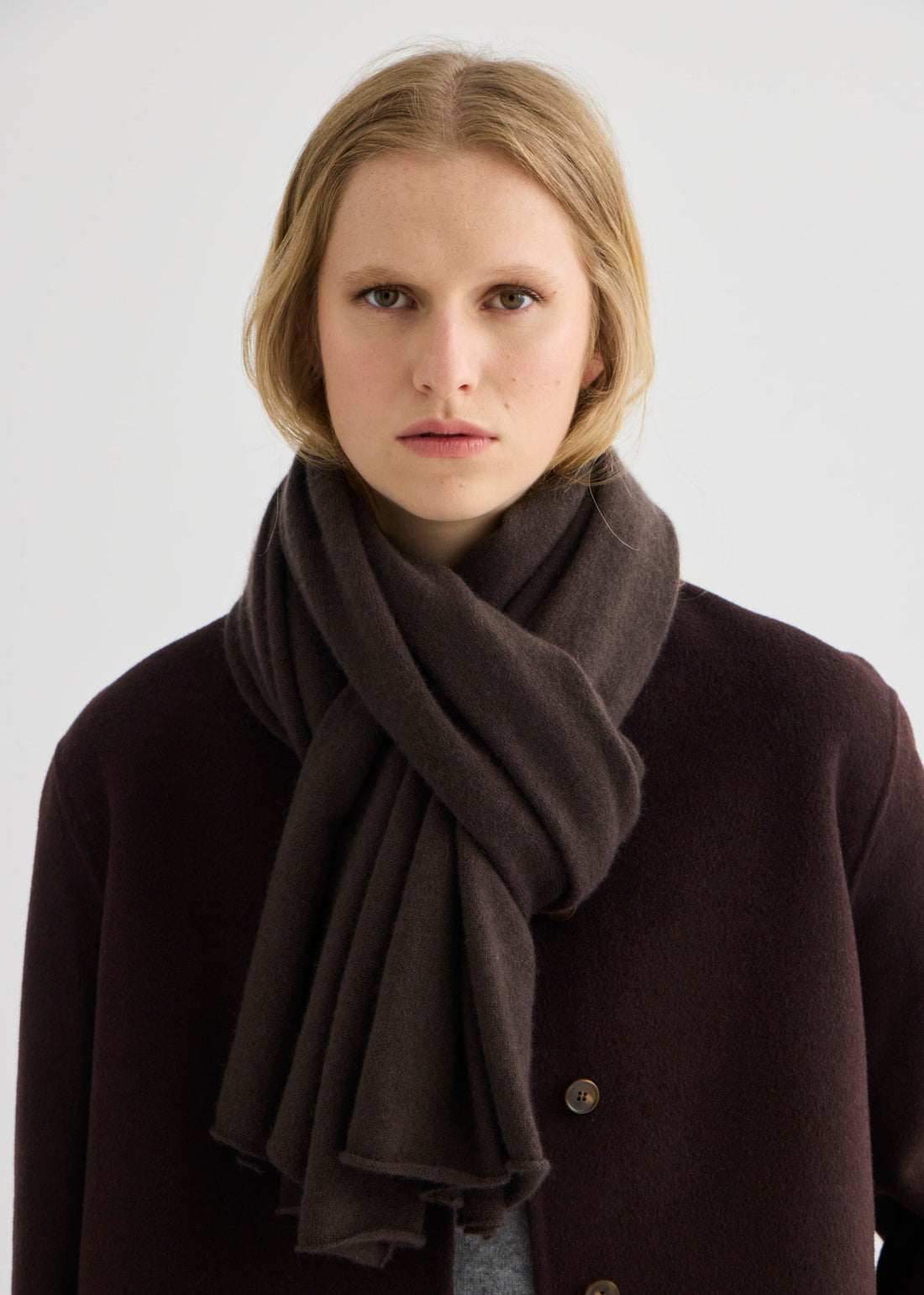 Cashmere Scarf 180 x 60 cm - Bitter Chocolate