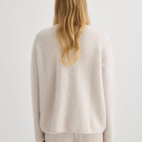 Brushed Cashmere V-Neck - Oyster