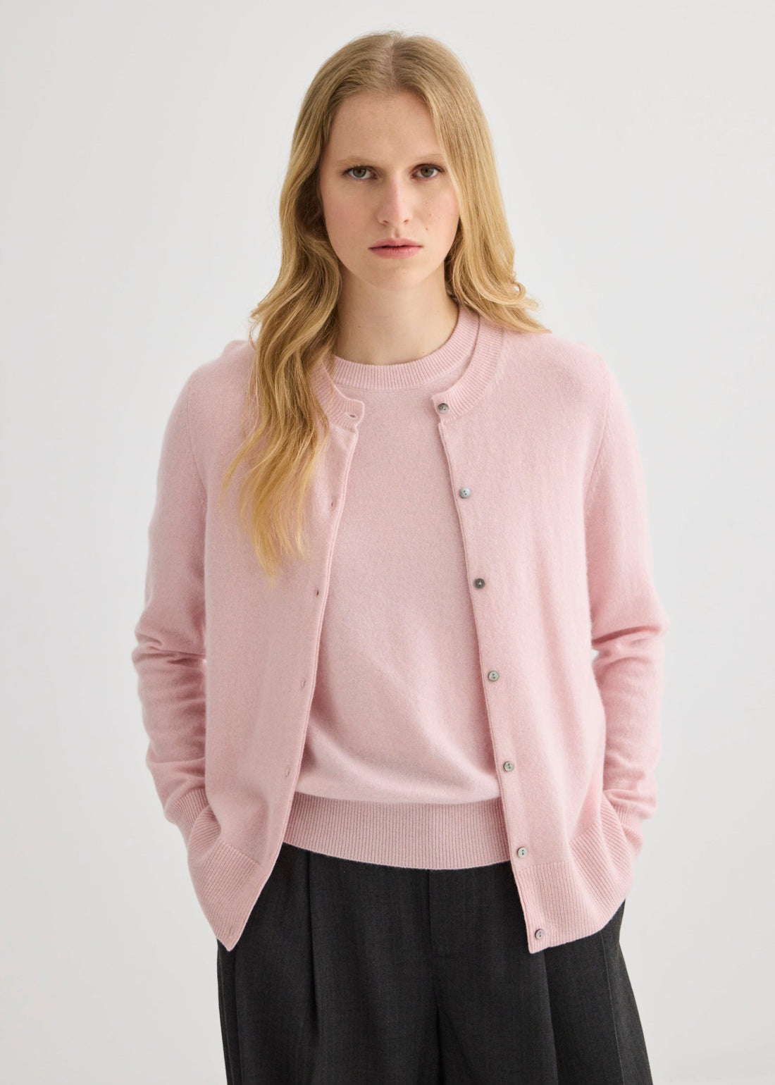 Cashmere Crew Neck Cardigan - Blush Pink