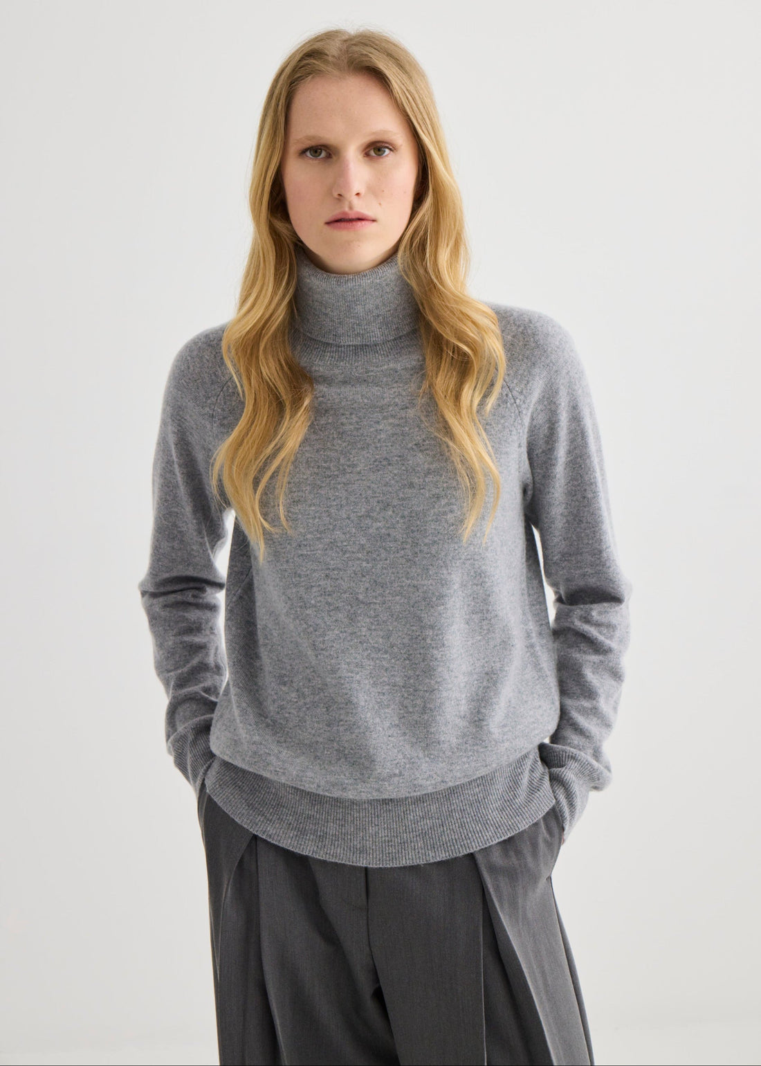 Ashwell Rollneck - Grey Marle