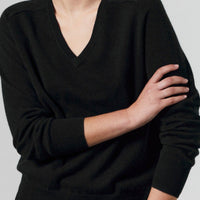 Amy Cashmere V-Neck - Black