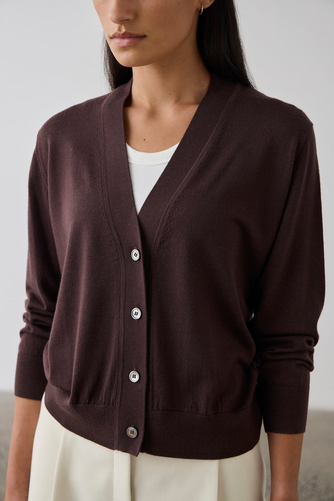 Merino V-Neck Cardigan - Dark Bordeaux