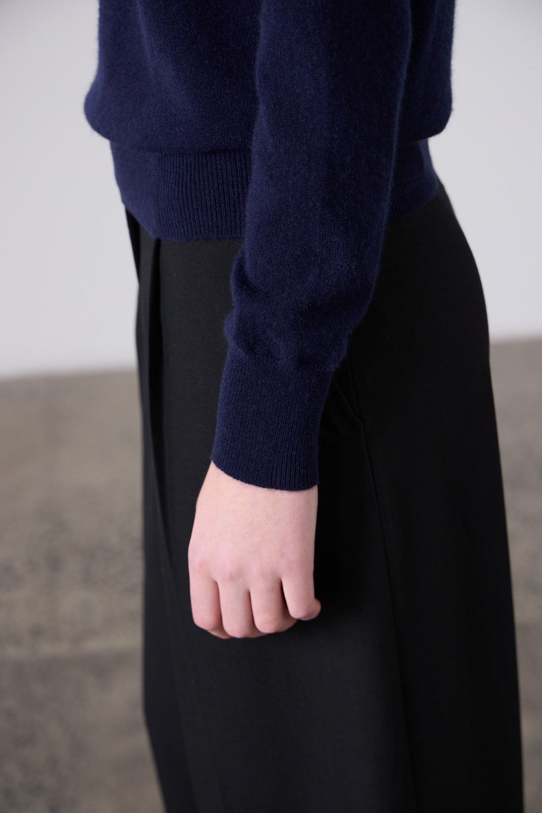 Sam Cashmere Crew  Neck - Navy