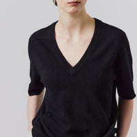 Jasper Cashmere V-Neck - Black