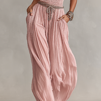 Women's Blush Pleated Jumpsuit With Halter Neck & Ruched Waist, Timeless Romantic-Elegant Style Jumpsuit (without Belt) MDZ1133B7I
