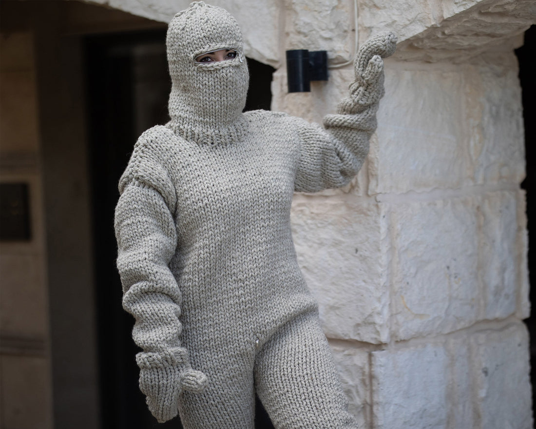 Raw Wool Catsuit Overall – Chunky Hand-Knitted Full Body Suit with Mittens and Socks T1359