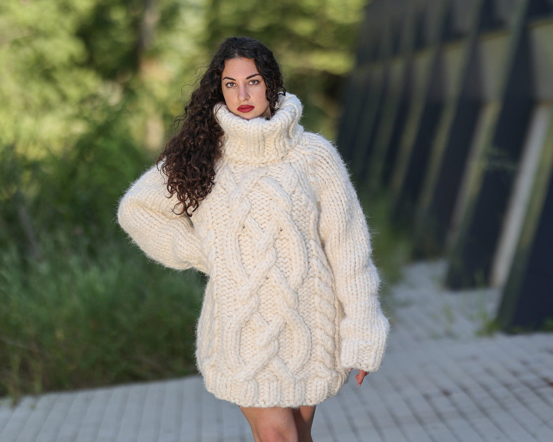 Hand Knitted 50-Strand Alpaca Wool Sweater, Bulky Winter Pullover T1440