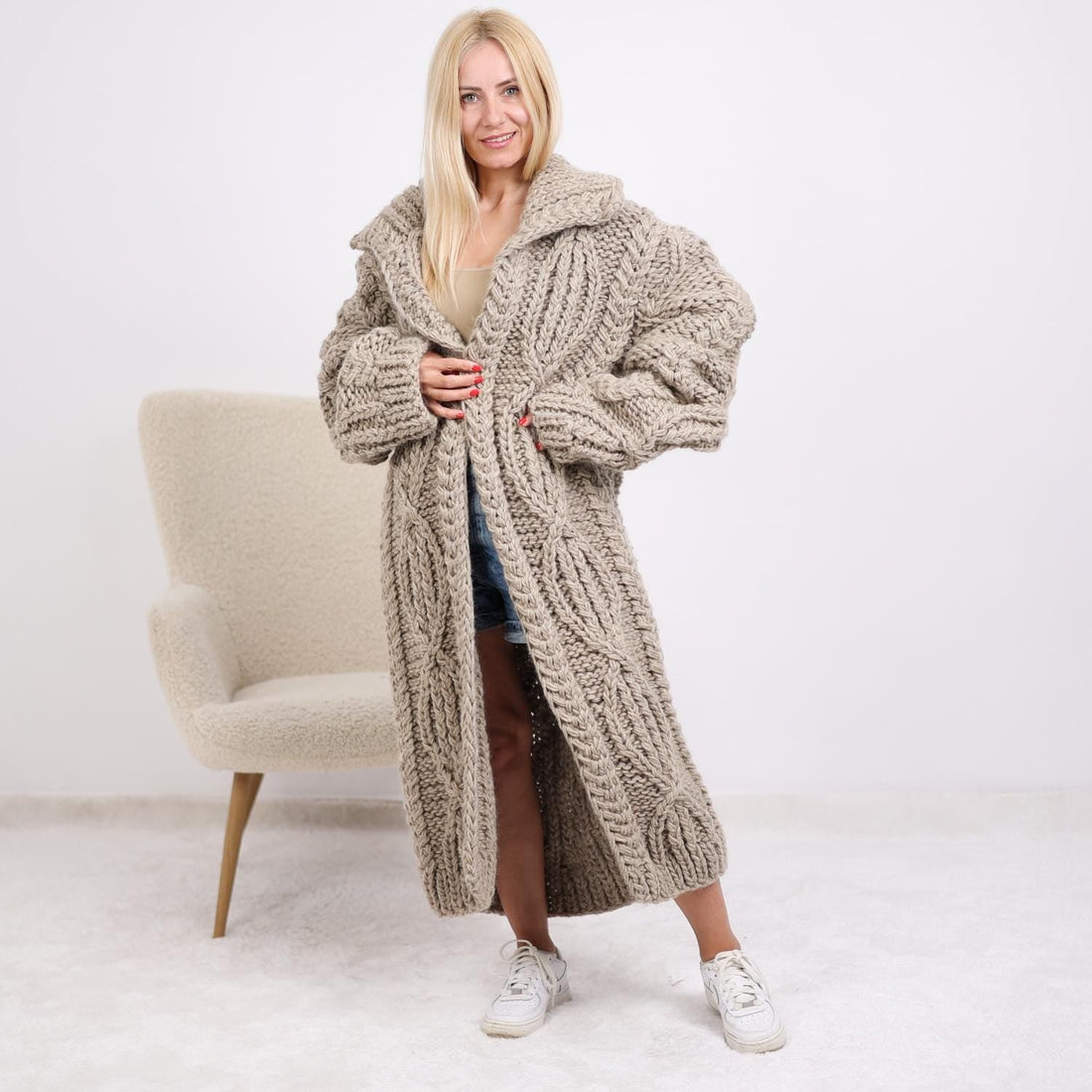Chunky Cable Knit Cardigan – 100% Wool Hand Knitted Long Coat T1891