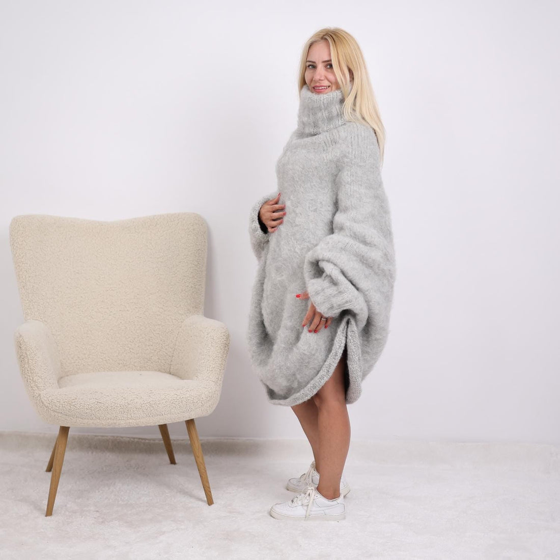 Hand Knitted Alpaca Poncho - 10-Strand Soft Knit with 50cm Turtleneck  T1894