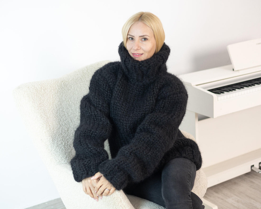 12-Strand Big Mohair Sweater – Hand-Knitted Chunky Unisex Pullover T1536
