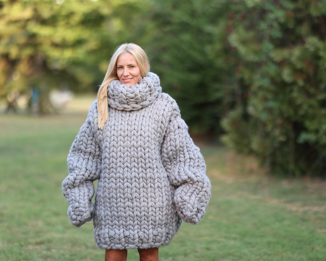 30-Strand Chunky Wool Sweater – Huge Hand-Knitted Oversized Pullover in 100% Soft Wool T1465