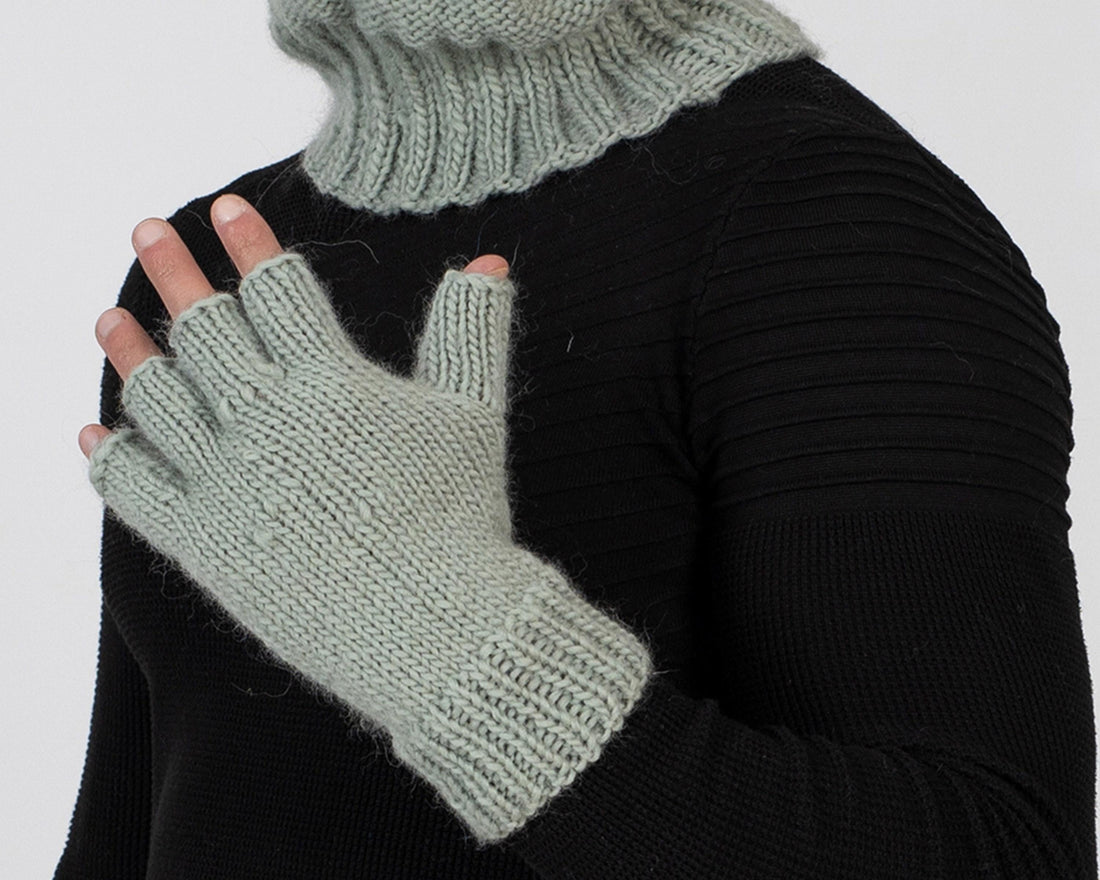 Hand Knitted Wool Gloves – Chunky Raw Wool Fingerless Mittens T1008