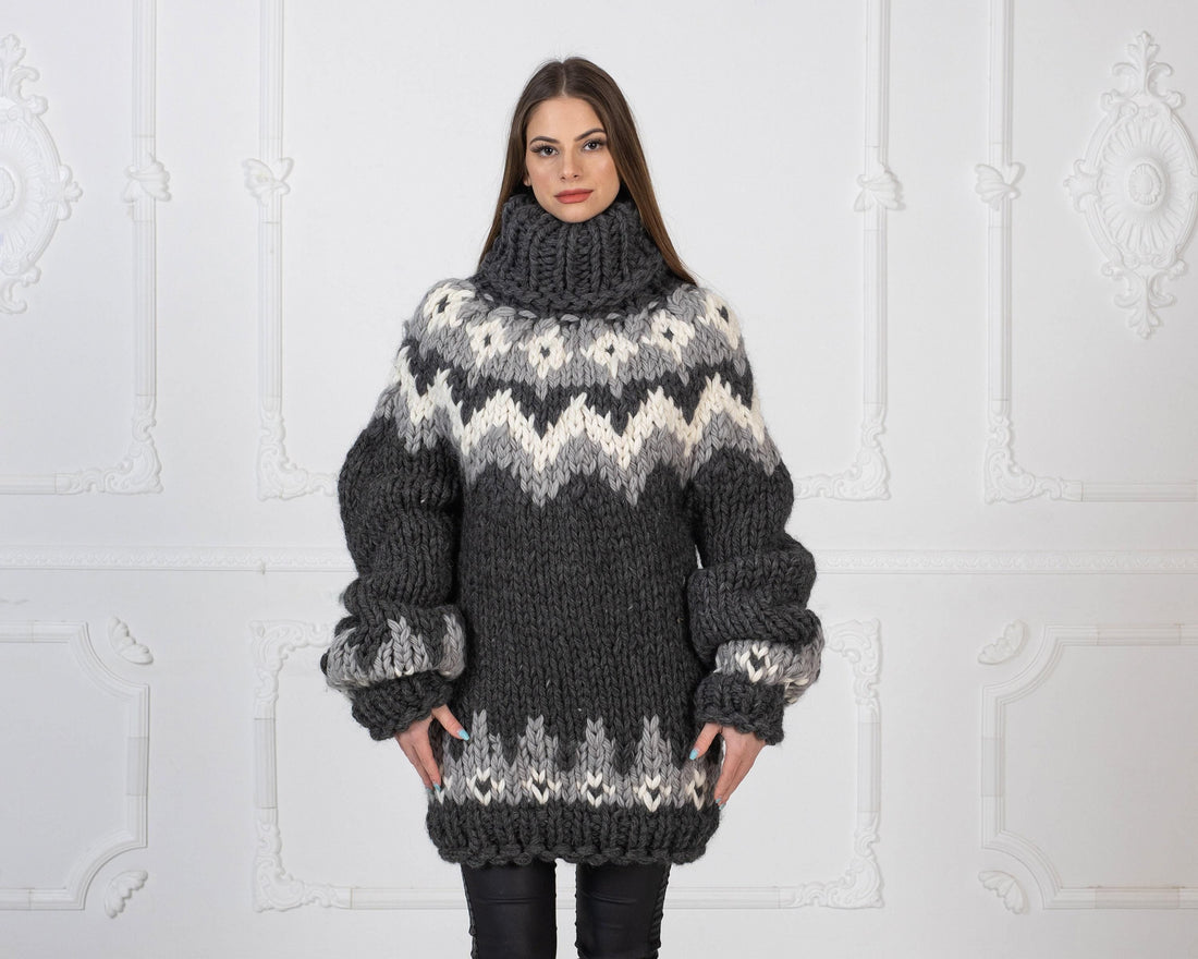 Super Chunky Nordic Wool Sweater, Hand Knitted Thick Icelandic Pullover T978